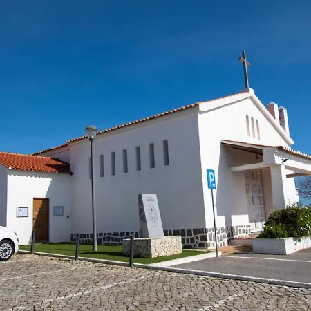 102 Hibiscus Monte Dourado *