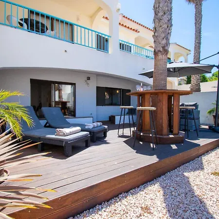 102 Hibiscus Monte Dourado