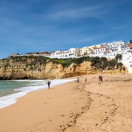 102 Hibiscus Monte Dourado