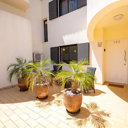 102 Hibiscus Monte Dourado Apartman *